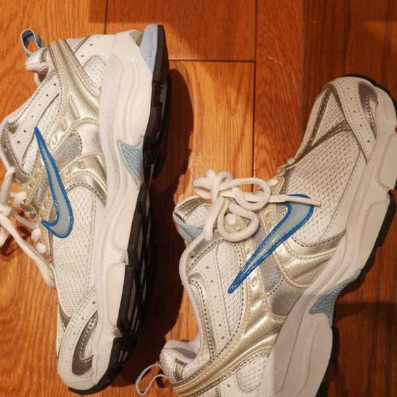 Nike running shoes - Picture 4 of 6